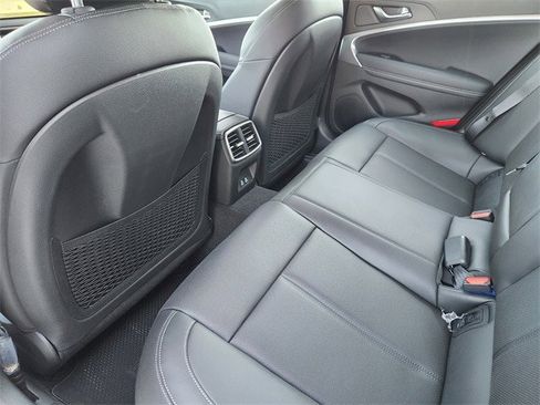 New 2026 Genesis G70 2.5T image 20