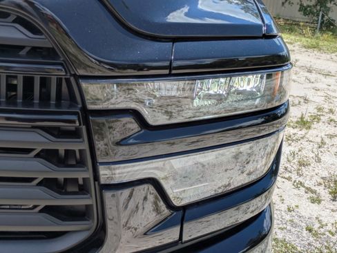 New 2026 RAM 3500 Big Horn AWD/4WD image 9