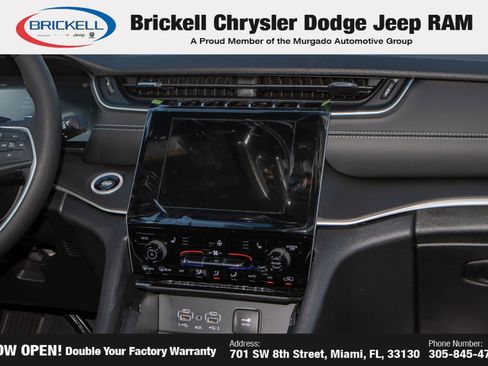 New 2025 Jeep Grand Cherokee Laredo RWD image 23