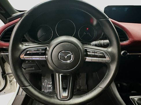 Used 2023 MAZDA MAZDA3 s FWD image 17