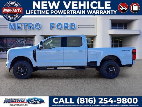 New 2026 Ford F350 XLT w/ XLT Premium Package AWD/4WD image 5