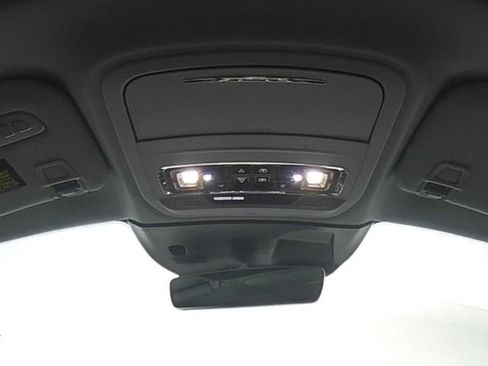 Used 2021 Lincoln Corsair Reserve w/ Equipment Group 201A image 27