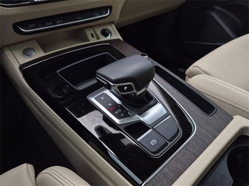 Used 2023 Audi Q5 2.0T Premium Plus w/ Premium Plus Package image 18