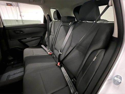 New 2025 Nissan Rogue S image 10