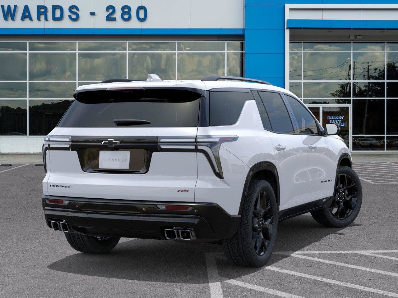 New 2026 Chevrolet Traverse RS w/ LPO, Floor Liner Package FWD image 4