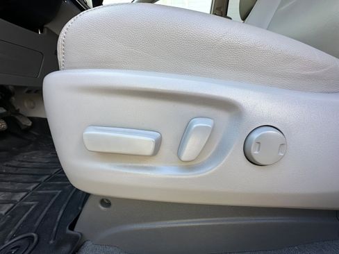 Used 2020 Toyota Sienna XLE w/ XLE Navigation Package AWD/4WD image 25