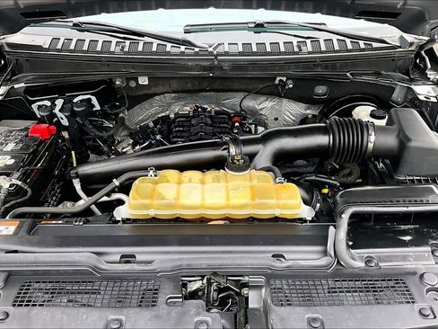 Used 2021 Ford Expedition Max Limited image 10