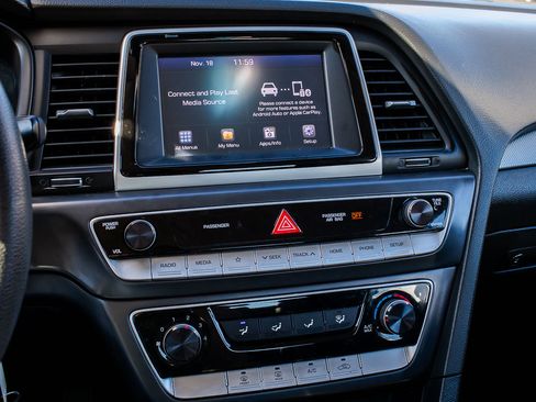 Used 2019 Hyundai Sonata SE image 19