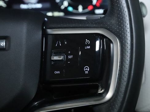 Used 2021 Land Rover Range Rover Velar R-Dynamic S AWD/4WD image 23