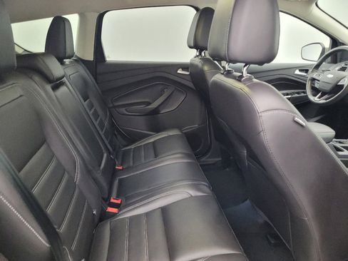 Used 2017 Ford Escape Titanium AWD/4WD image 19