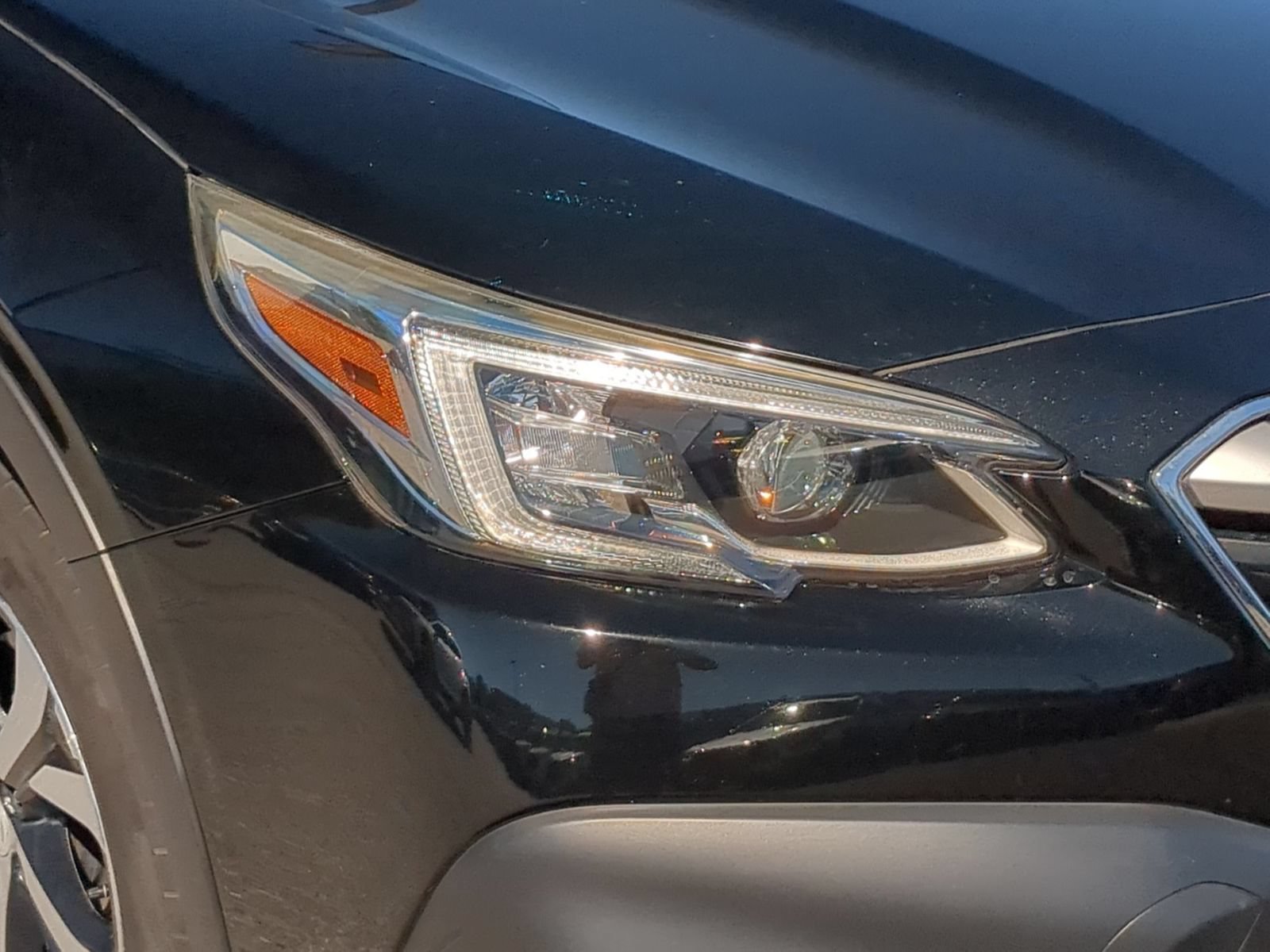 Certified 2021 Subaru Outback Touring XT AWD/4WD image 10