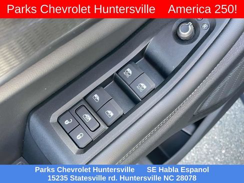 Used 2025 Jeep Grand Cherokee Altitude AWD/4WD image 26