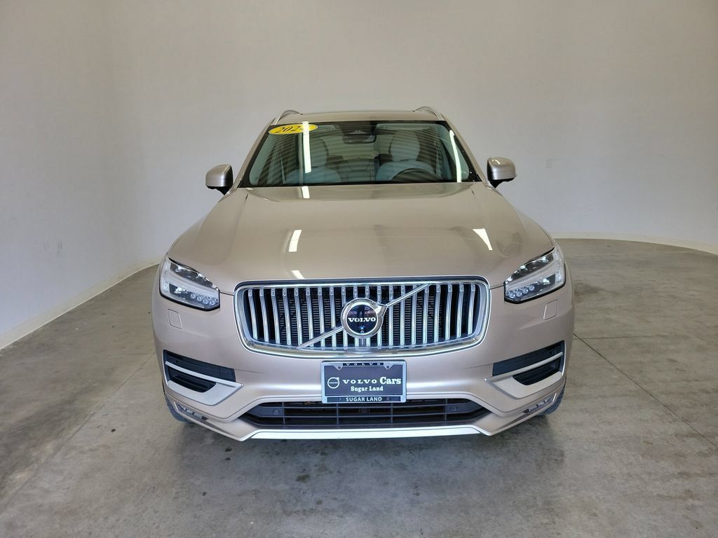 Used 2024 Volvo XC90 B5 Plus w/ Protection Package Premier AWD/4WD image 2