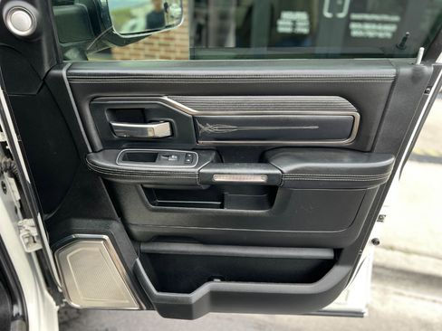 Used 2020 RAM 2500 Limited image 27