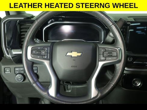 Used 2022 Chevrolet Silverado 1500 LT image 9