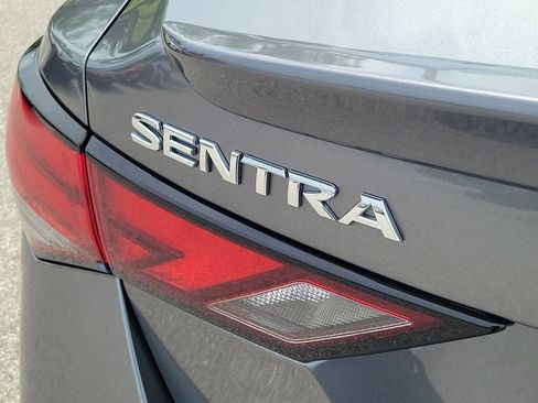 Used 2025 Nissan Sentra S FWD image 8
