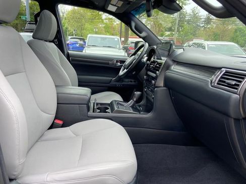 Used 2023 Lexus GX 460 w/ Black Line Special Edition AWD/4WD image 28
