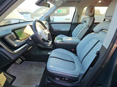 Used 2024 Rivian R1S Adventure AWD/4WD image 6