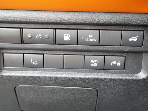 Used 2023 Mitsubishi Outlander SEL image 21