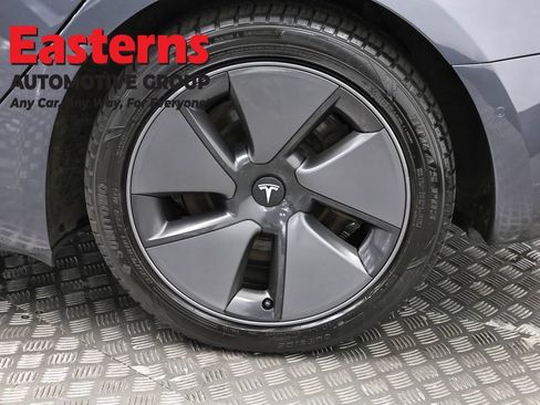 Used 2021 Tesla Model 3 Long Range AWD/4WD image 27