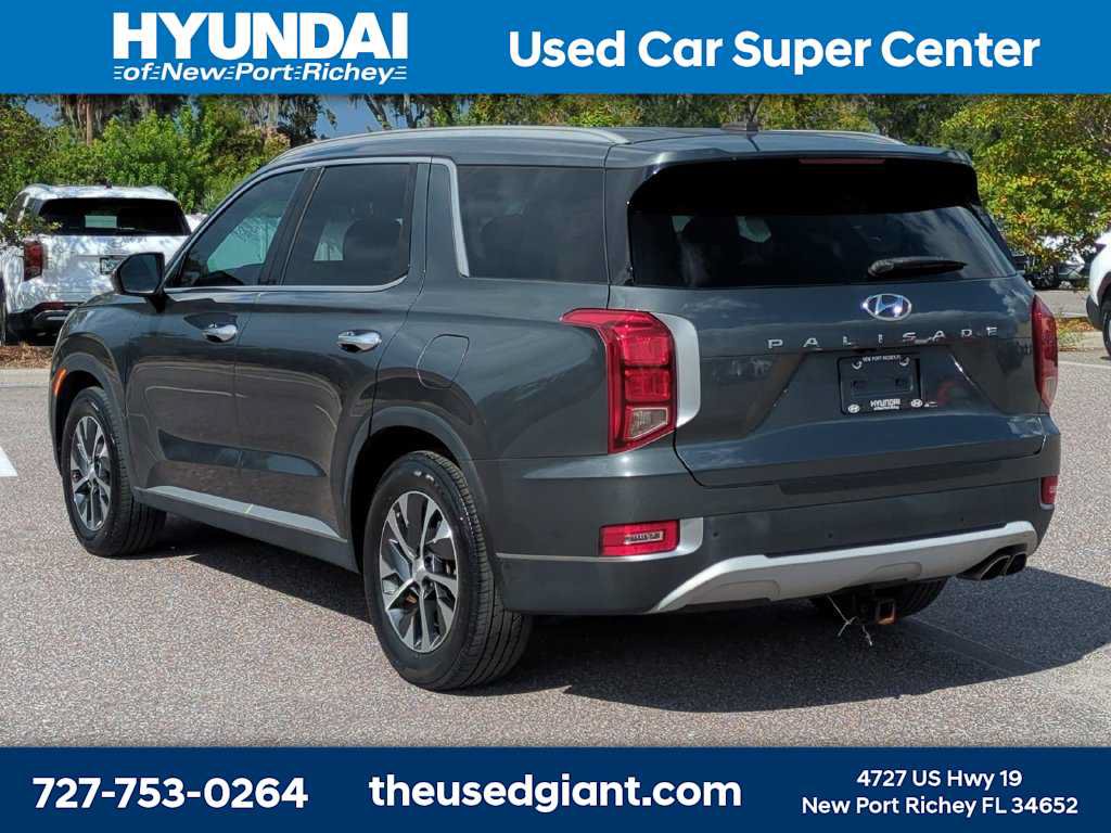 Used 2021 Hyundai Palisade SEL FWD image 3