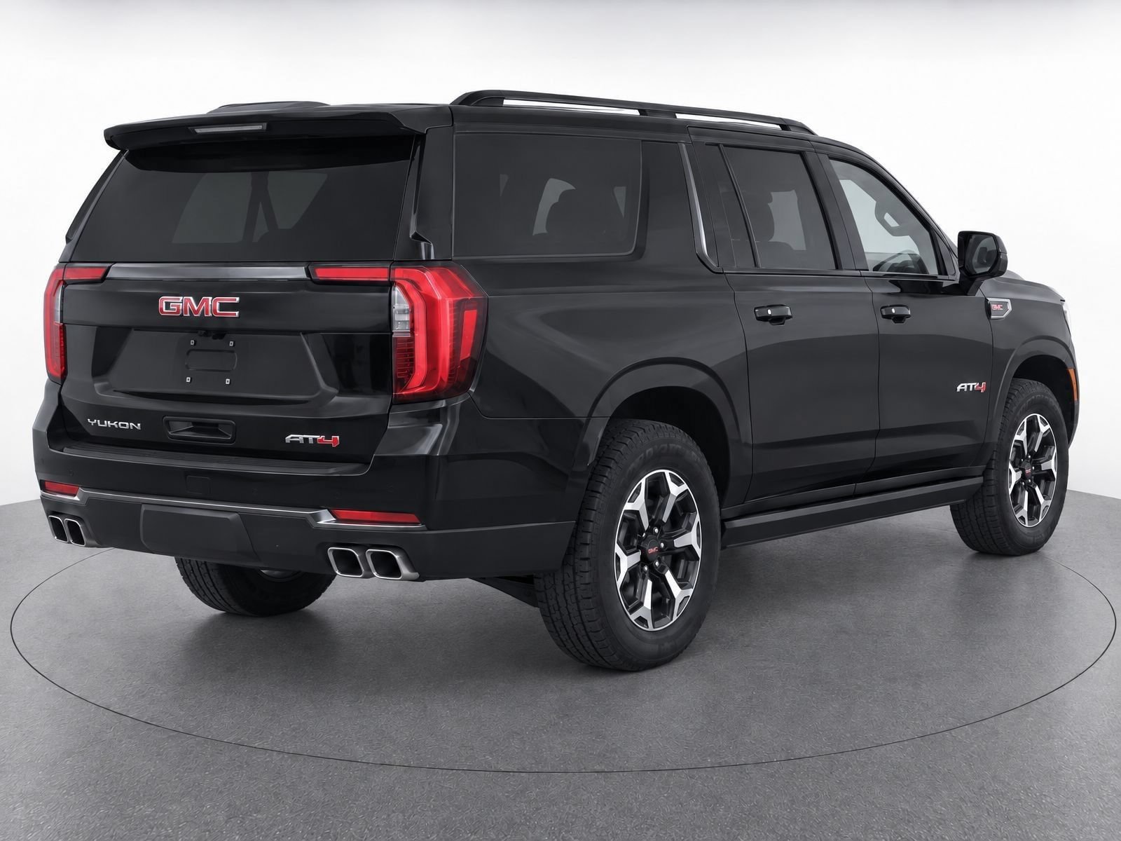 Used 2026 GMC Yukon XL AT4 w/ AT4 Premium Plus Package AWD/4WD image 5
