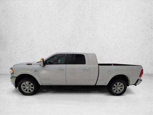 Used 2024 RAM 2500 Limited image 8