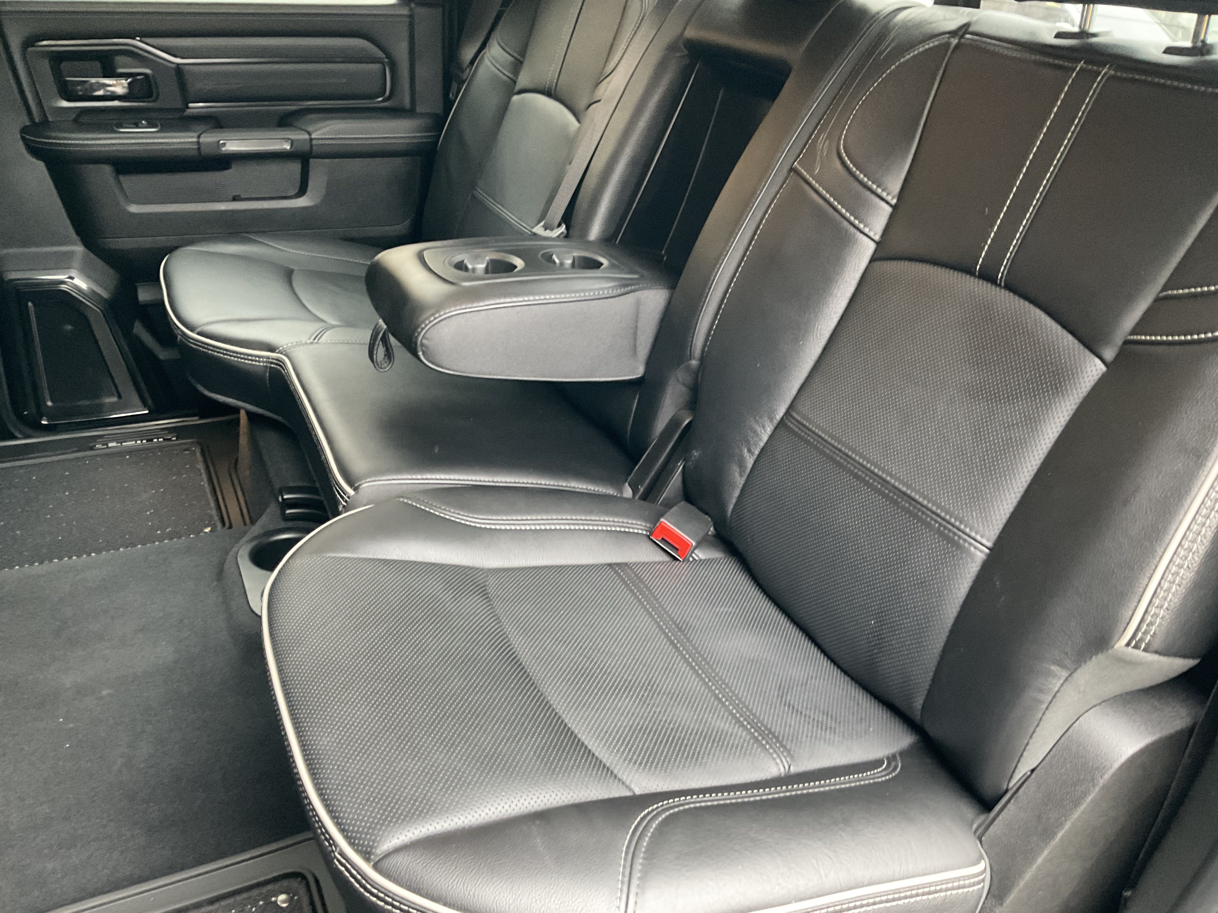 Used 2024 RAM 2500 Limited AWD/4WD image 44