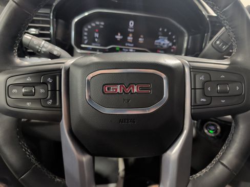Used 2024 GMC Sierra 1500 Elevation w/ X31 Off-Road Package AWD/4WD image 10