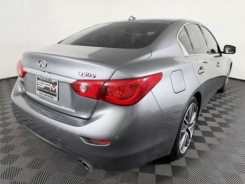 Used 2015 INFINITI Q50 w/ Deluxe Touring Package RWD image 8