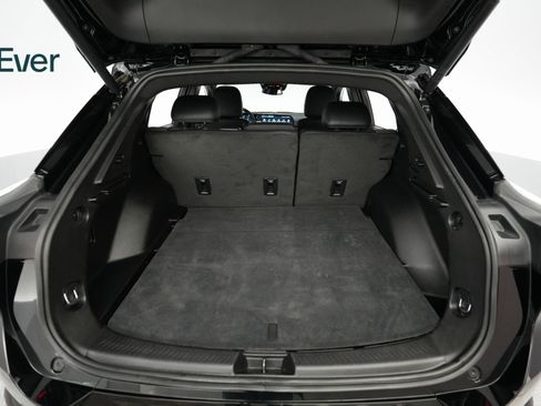 Used 2024 Chevrolet Equinox EV RS image 22