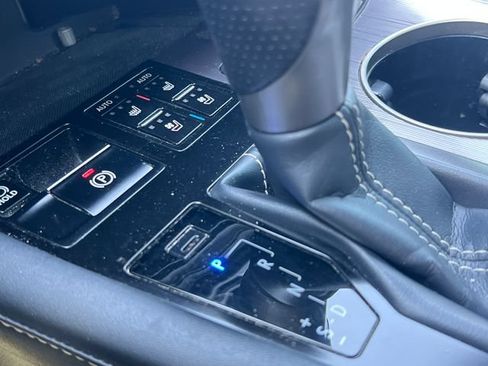 Used 2020 Lexus RX 450h F Sport w/ Accessory Package AWD/4WD image 31