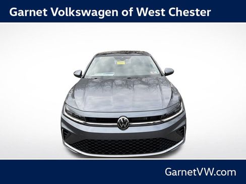 New 2026 Volkswagen Jetta SE FWD image 8