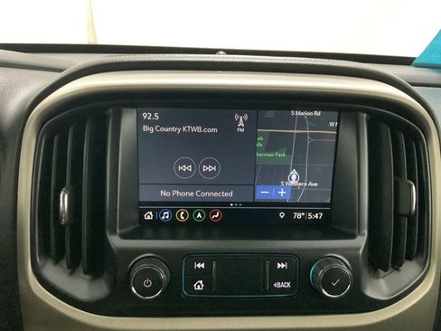 Used 2021 GMC Canyon Denali image 25