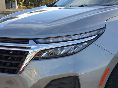 Certified 2023 Chevrolet Equinox LS w/ LS Convenience Package image 6