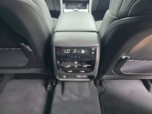Used 2026 Jeep Grand Cherokee L 4WD image 10