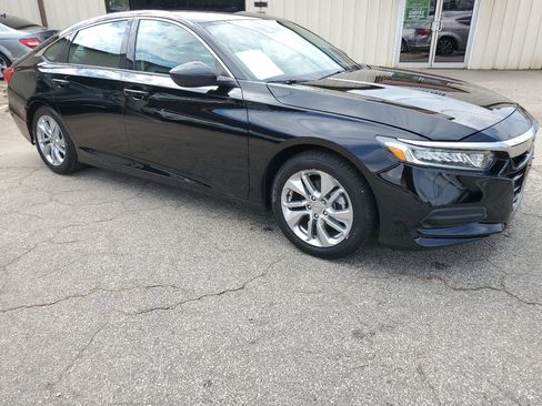 Used 2019 Honda Accord LX image 14