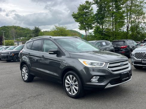 Used 2018 Ford Escape Titanium w/ Ford Safe & Smart Package AWD/4WD image 1