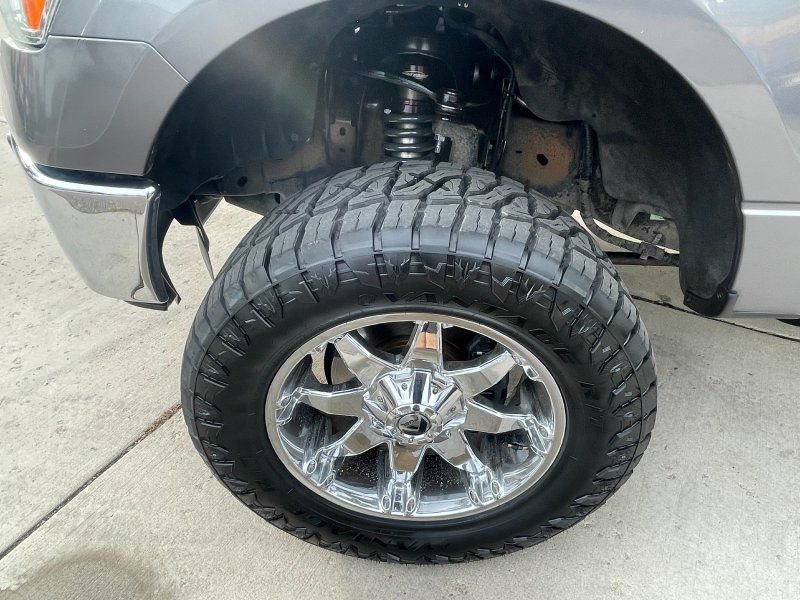 Used 2012 Ford F150 XLT w/ XLT Chrome Pkg AWD/4WD image 17