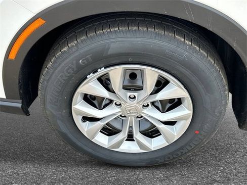 Used 2026 Honda CR-V LX image 7