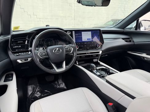 Used 2023 Lexus RX 350 Premium w/ Cold Area Package AWD/4WD image 16