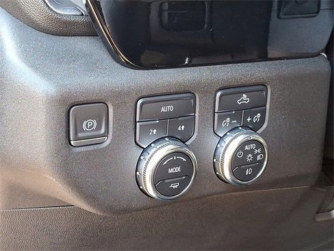 Certified 2023 GMC Sierra 1500 Elevation image 25