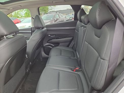 Certified 2023 Hyundai Tucson Limited FWD image 29