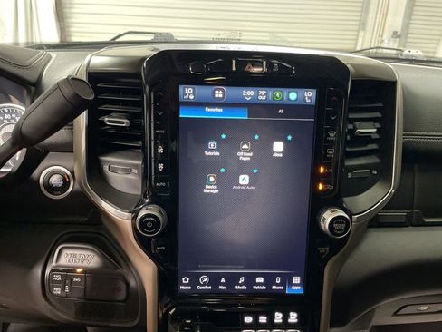 Used 2024 RAM 2500 Laramie image 40