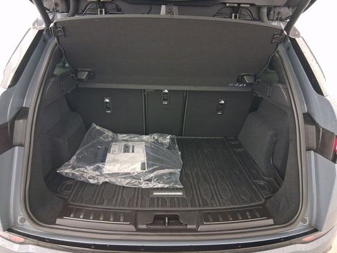 Used 2023 Land Rover Range Rover Evoque R-Dynamic SE image 31