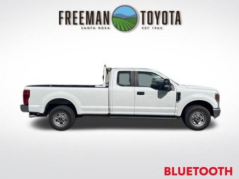 Used 2020 Ford F250 XL w/ Power Equipment Group RWD image 4