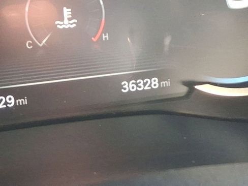 Used 2023 Genesis G70 2.0T w/ Sport Prestige Package image 13