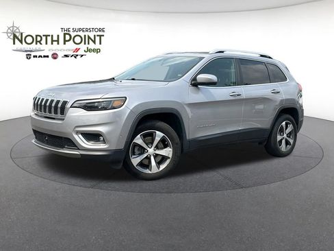 Certified 2019 Jeep Cherokee Limited w/ Luxury Group AWD/4WD image 1
