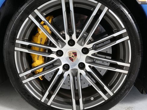 Used 2014 Porsche 911 Turbo S image 13