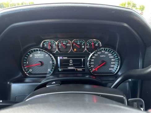Used 2018 GMC Sierra 1500 SLT w/ All Terrain Package AWD/4WD image 11
